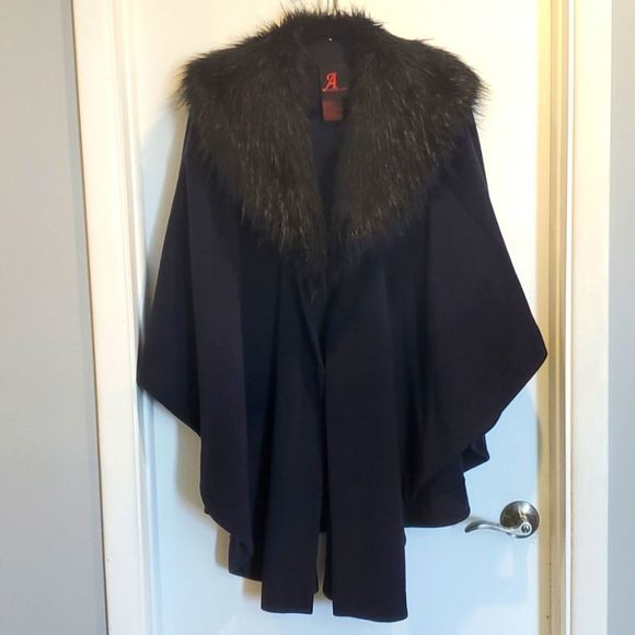 Adrienne Landau Removable Faux Fur Cape/Pancho